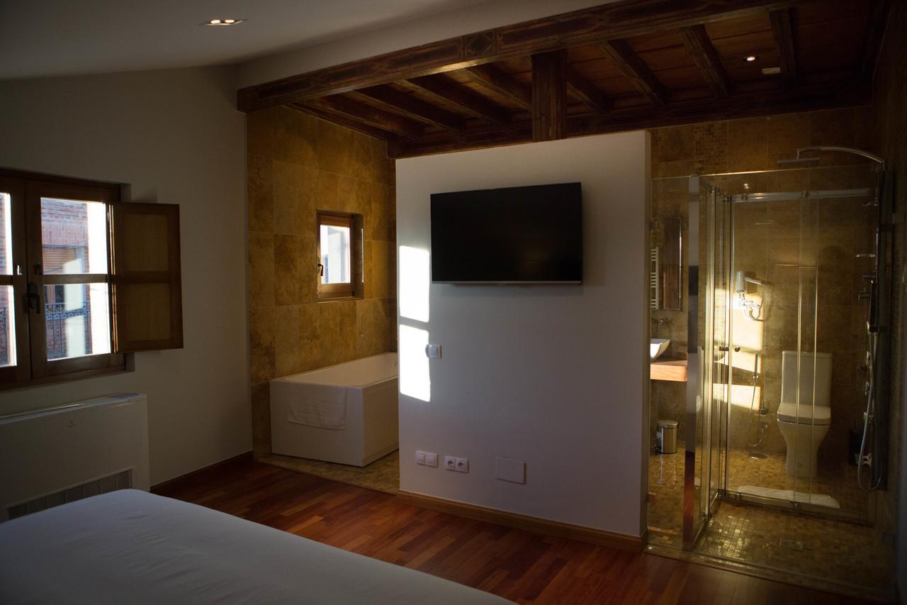 Posada Isabel De Castilla Madrigal de las Altas Torres Ngoại thất bức ảnh