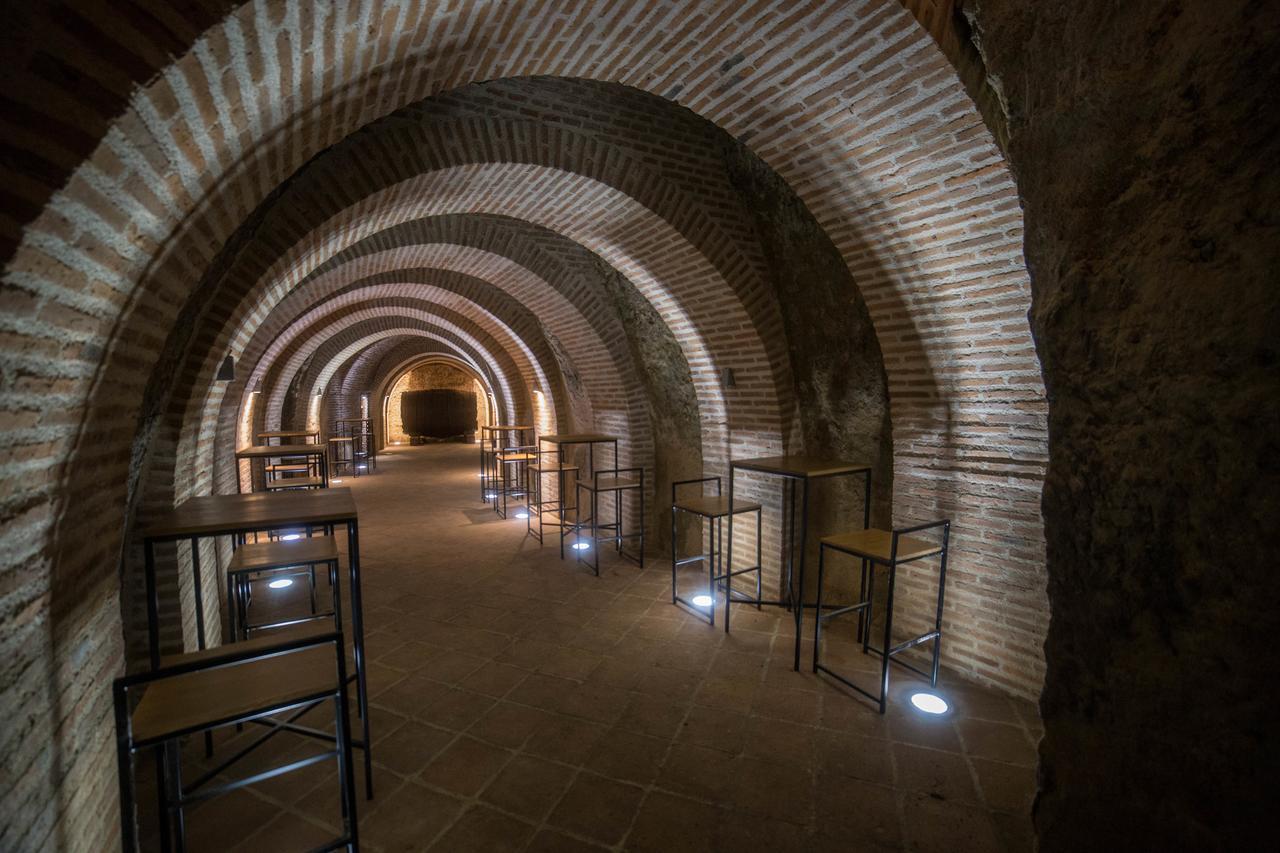 Posada Isabel De Castilla Madrigal de las Altas Torres Ngoại thất bức ảnh